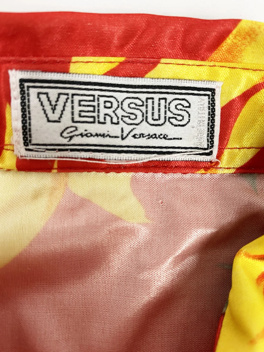 Gianni Versace Versus sunflower print shirt — JAMES VELORIA